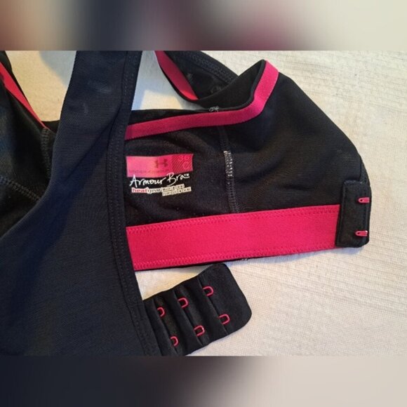 Under Armour women's size 36C black with pink sports bra EUC - Picture 7 of 7
